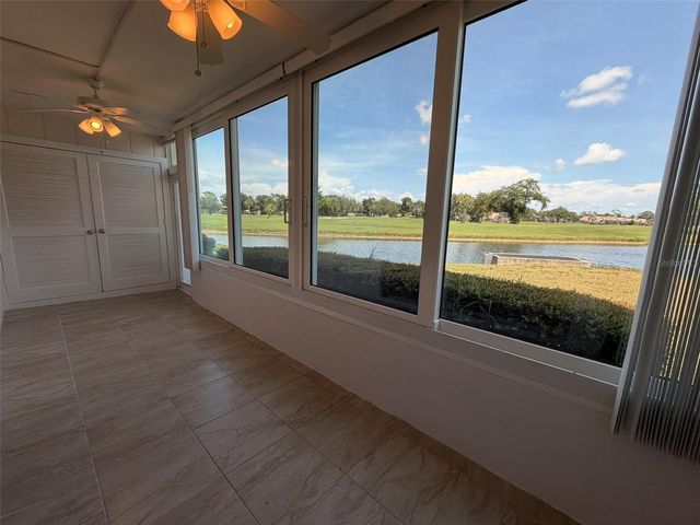7153 W COUNTRY CLUB DR N 145, Sarasota, FL 34243