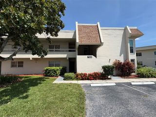 7153 W COUNTRY CLUB DR N 145, Sarasota, FL 34243