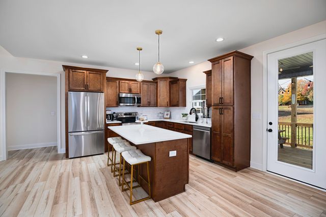 909 Milward Drive, Harrodsburg, KY 40330