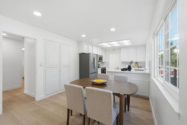 1128 Summerwings Court, San Jose, CA 95132