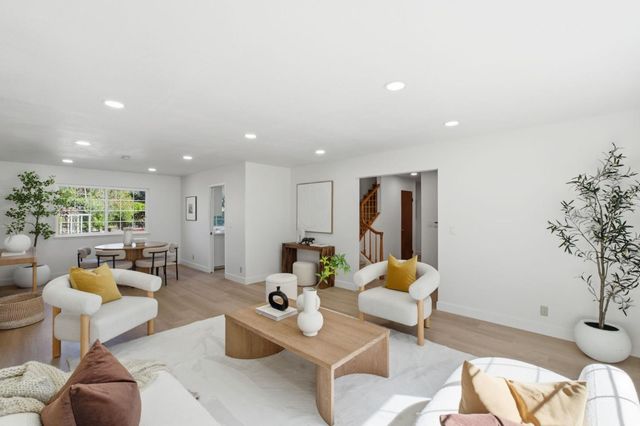 1128 Summerwings Court, San Jose, CA 95132