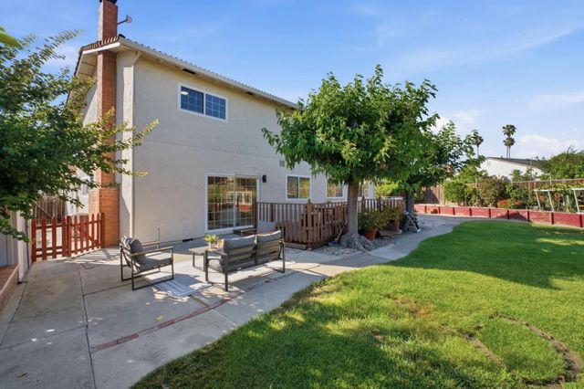 1128 Summerwings Court, San Jose, CA 95132
