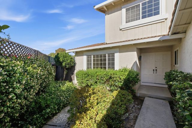 1128 Summerwings Court, San Jose, CA 95132