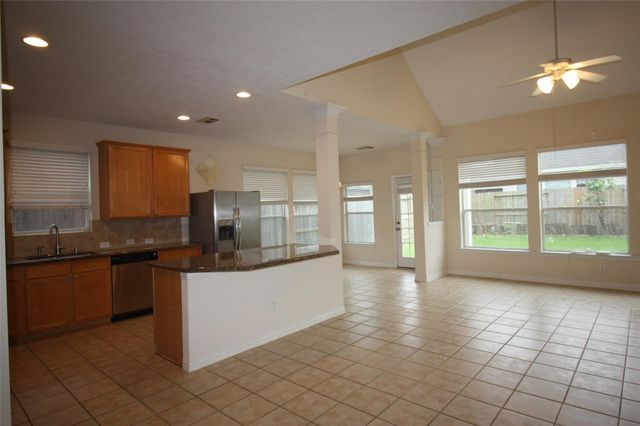 7031 Thistlewood Park Court, Katy, TX 77494