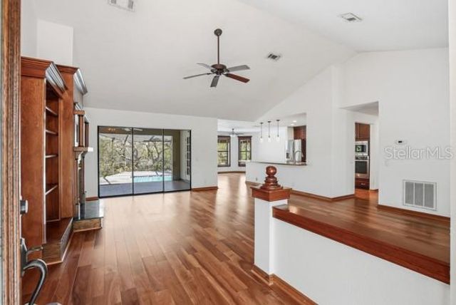 1212 WEYBRIDGE LANE, Dunedin, FL 34698