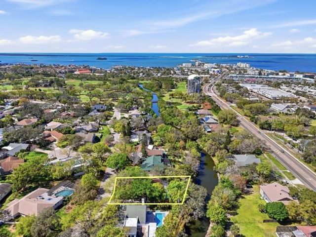 1212 WEYBRIDGE LANE, Dunedin, FL 34698