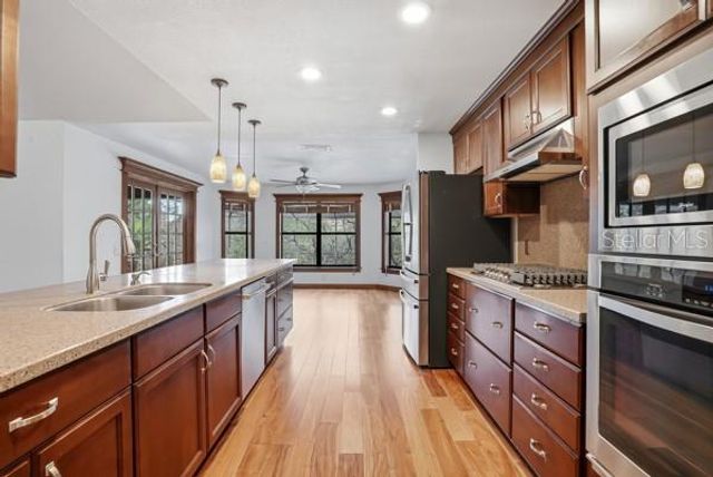 1212 WEYBRIDGE LANE, Dunedin, FL 34698