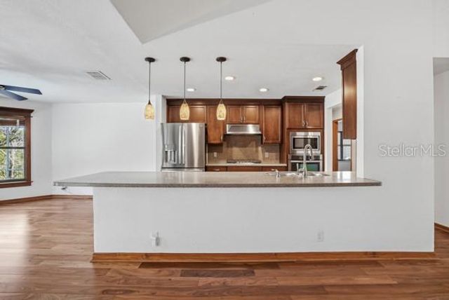 1212 WEYBRIDGE LANE, Dunedin, FL 34698