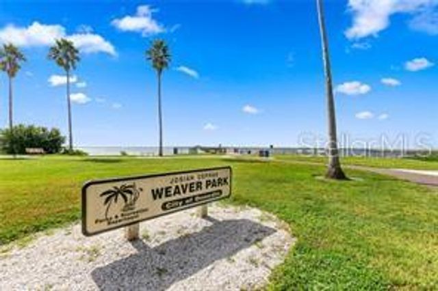 1212 WEYBRIDGE LANE, Dunedin, FL 34698