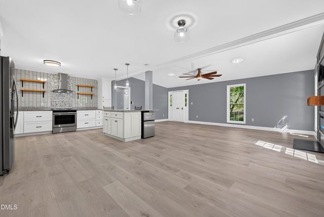 411 W Cedar Avenue, Wake Forest, NC 27587