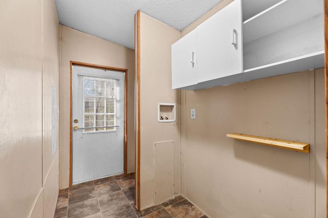 130 Winston Lane, Hollister, MO 65672