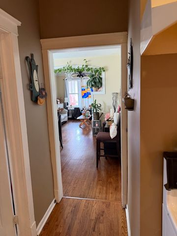 5629 S Campbell Avenue, Chicago, IL 60629