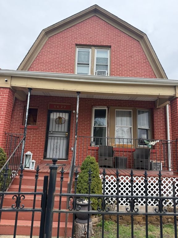 5629 S Campbell Avenue, Chicago, IL 60629
