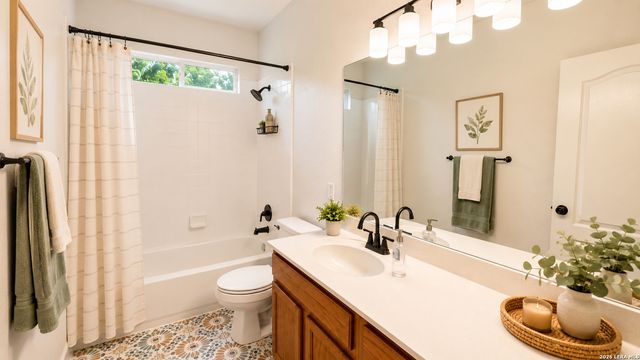 8838 Firebaugh, Helotes, TX 78023