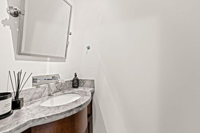 5618 Wigton Drive, Houston, TX 77096