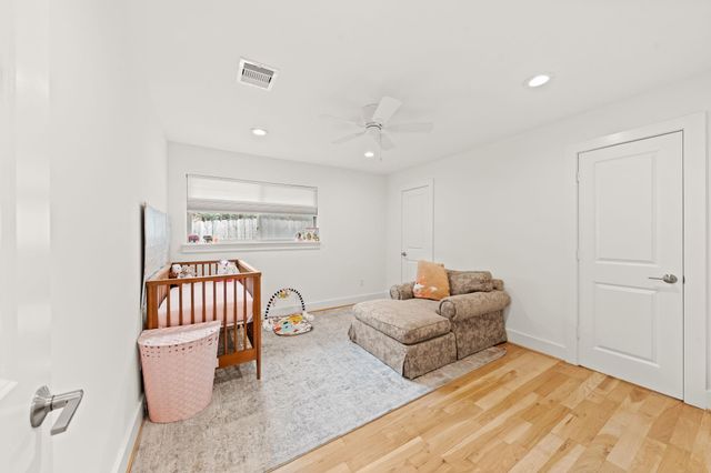 5618 Wigton Drive, Houston, TX 77096