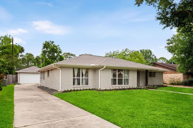 5618 Wigton Drive, Houston, TX 77096