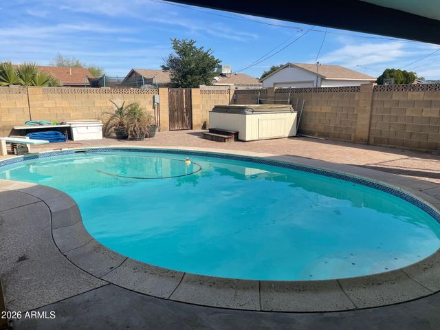 3444 W CORRINE Drive, Phoenix, AZ 85029