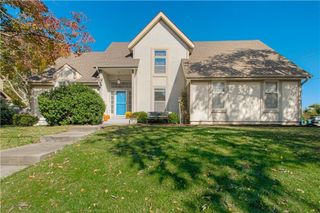 11102 W 114th Terrace, Overland Park, KS 66210