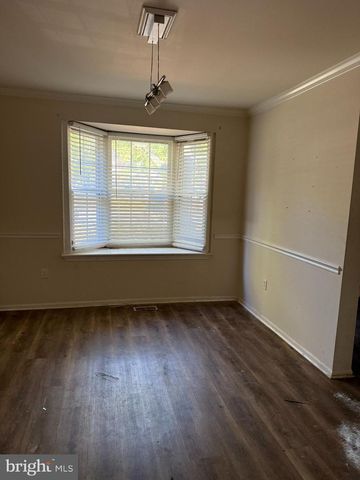 16 HAMLET DR, Owings Mills, MD 21117