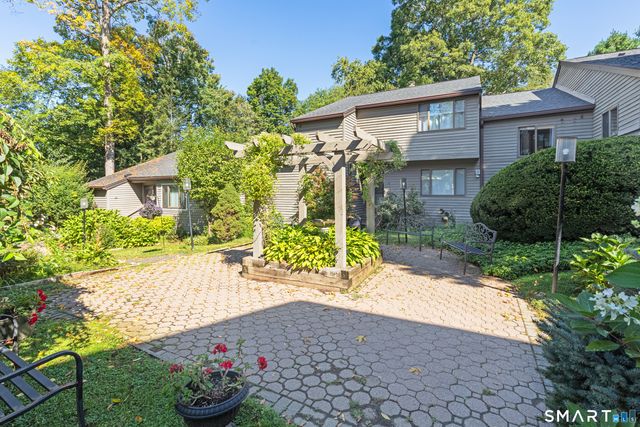 5 Alder Court 84A, Woodbury, CT 06798
