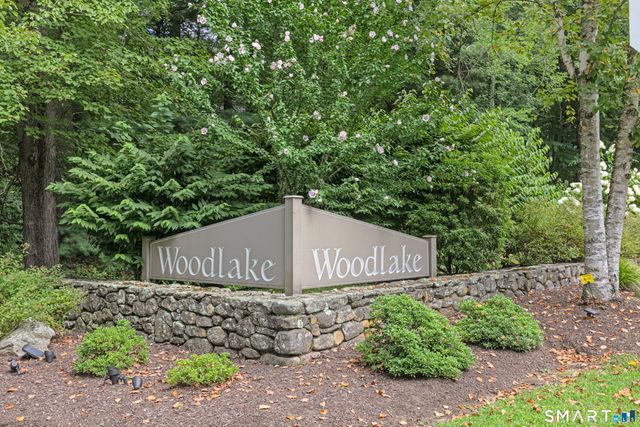 5 Alder Court 84A, Woodbury, CT 06798