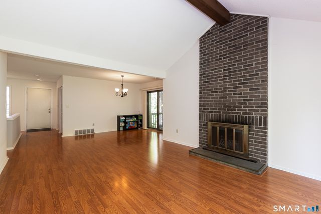 5 Alder Court 84A, Woodbury, CT 06798