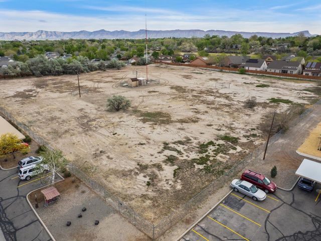 624 Hunter Creek Drive, Grand Junction, CO 81505