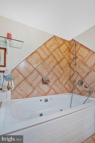 2422 PICKWICK RD, Baltimore, MD 21207