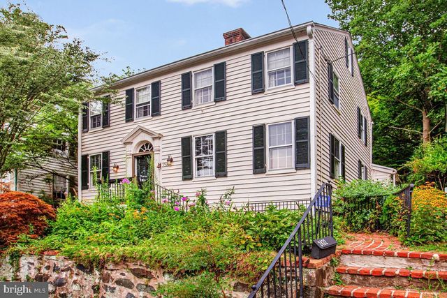 2422 PICKWICK RD, Baltimore, MD 21207