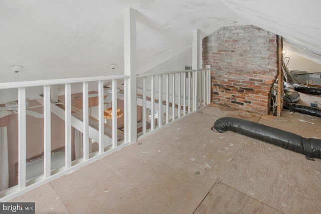 2422 PICKWICK RD, Baltimore, MD 21207