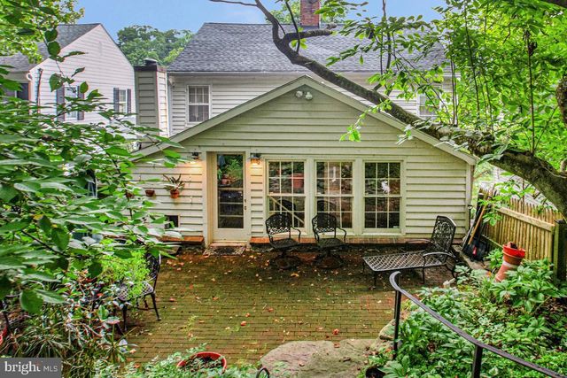 2422 PICKWICK RD, Baltimore, MD 21207