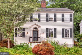 2422 PICKWICK RD, Baltimore, MD 21207