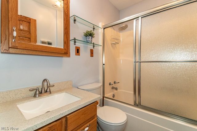 44 Fruitland Avenue, Painesville, OH 44077