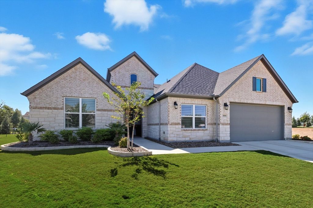 10008 Baywood Court, Denton, TX 76207