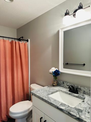 1612 North Shore Drive, Rochester, IN 46975