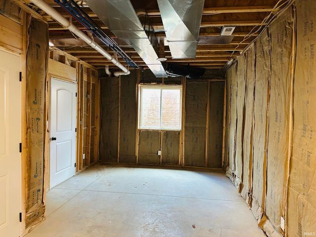 1612 North Shore Drive, Rochester, IN 46975