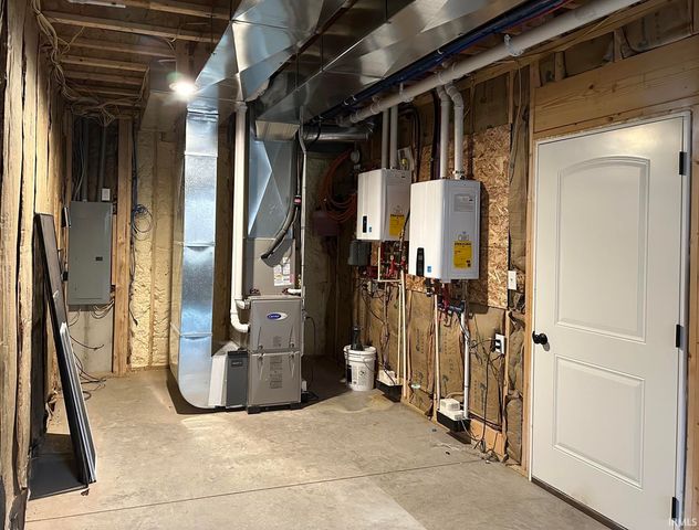 1612 North Shore Drive, Rochester, IN 46975