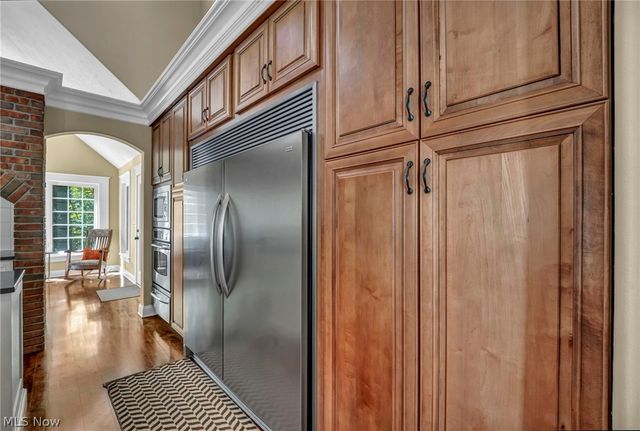 7125 Bridlewood Drive, Concord Twp, OH 44077