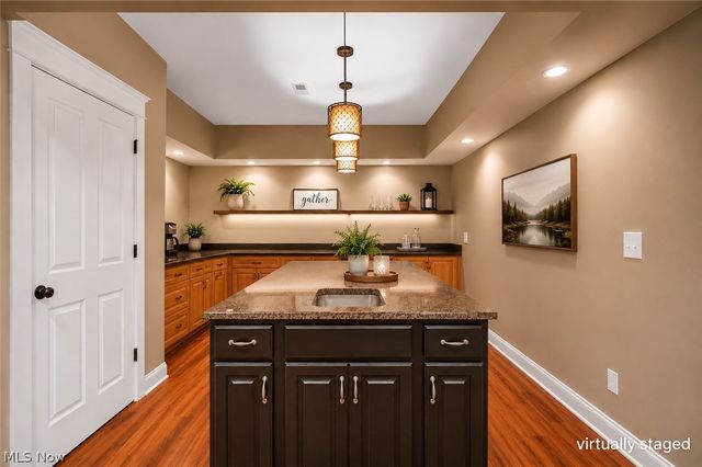 7125 Bridlewood Drive, Concord Twp, OH 44077