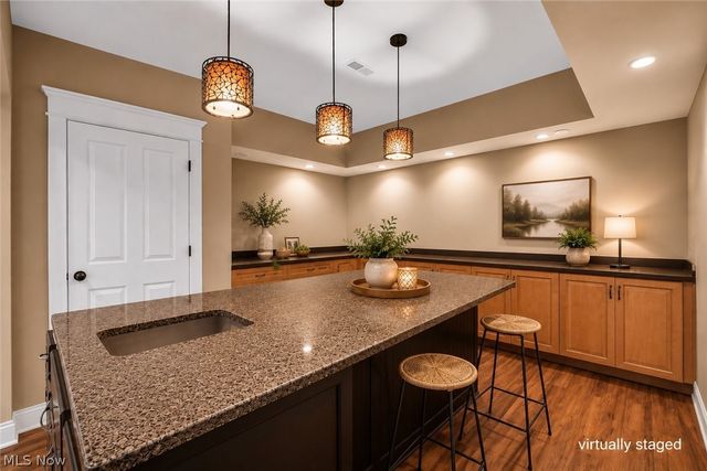7125 Bridlewood Drive, Concord Twp, OH 44077