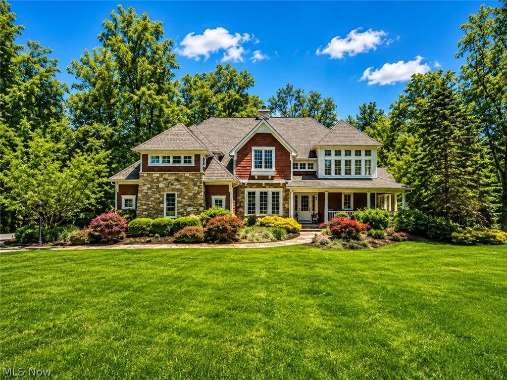 7125 Bridlewood Drive, Concord Twp, OH 44077