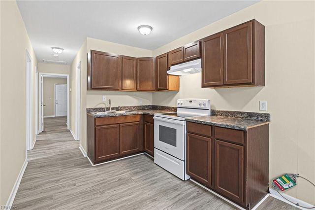 1127 Rowe ST, Hampton, VA 23669