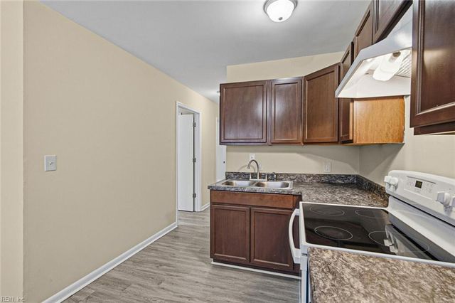 1127 Rowe ST, Hampton, VA 23669