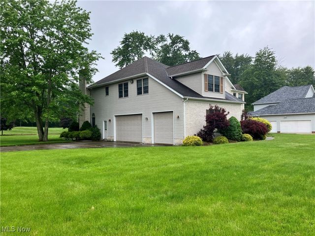 1254 Maxfli Drive, Akron, OH 44312