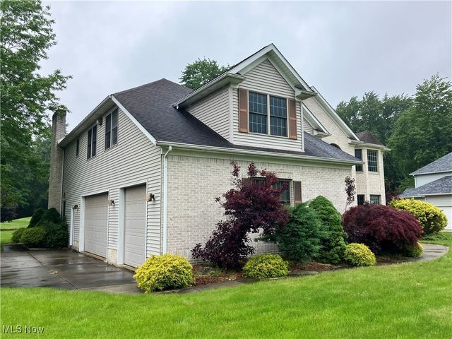 1254 Maxfli Drive, Akron, OH 44312