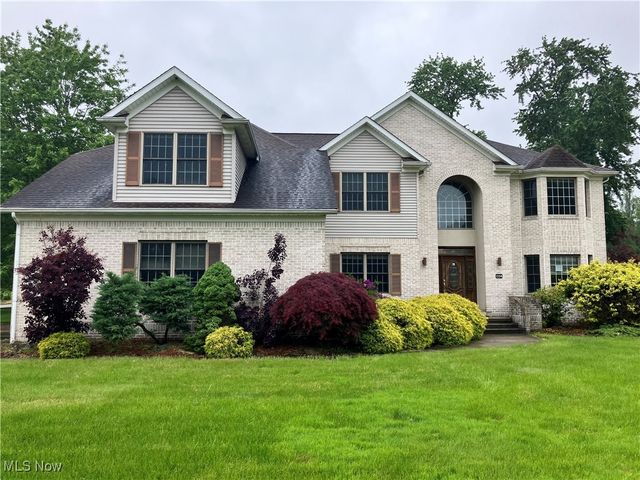 1254 Maxfli Drive, Akron, OH 44312