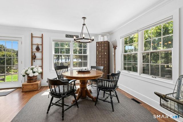 8 Seagate Road, Darien, CT 06820