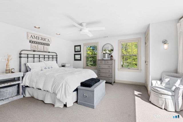 8 Seagate Road, Darien, CT 06820