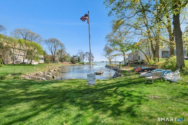 8 Seagate Road, Darien, CT 06820